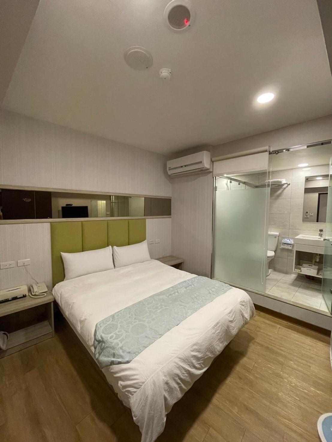 Boutique Hotel Luodong Luaran gambar